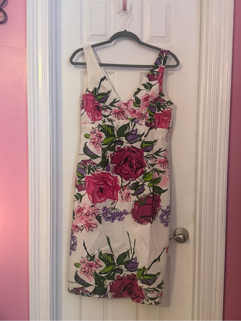 Nicole Miller Floral V-Neck Sheath Dress in Ivory and Hot Pink